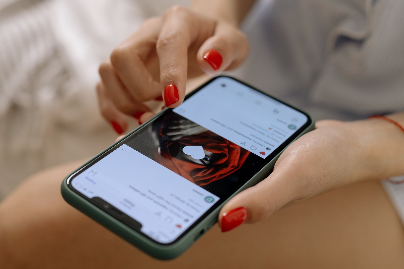 What Frequency Threshold Actually Damages an E-commerce Brand